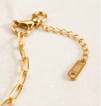 Bracelet Personnalisé Cœurs & Pierre Naturelle – Plaqué Or 18K