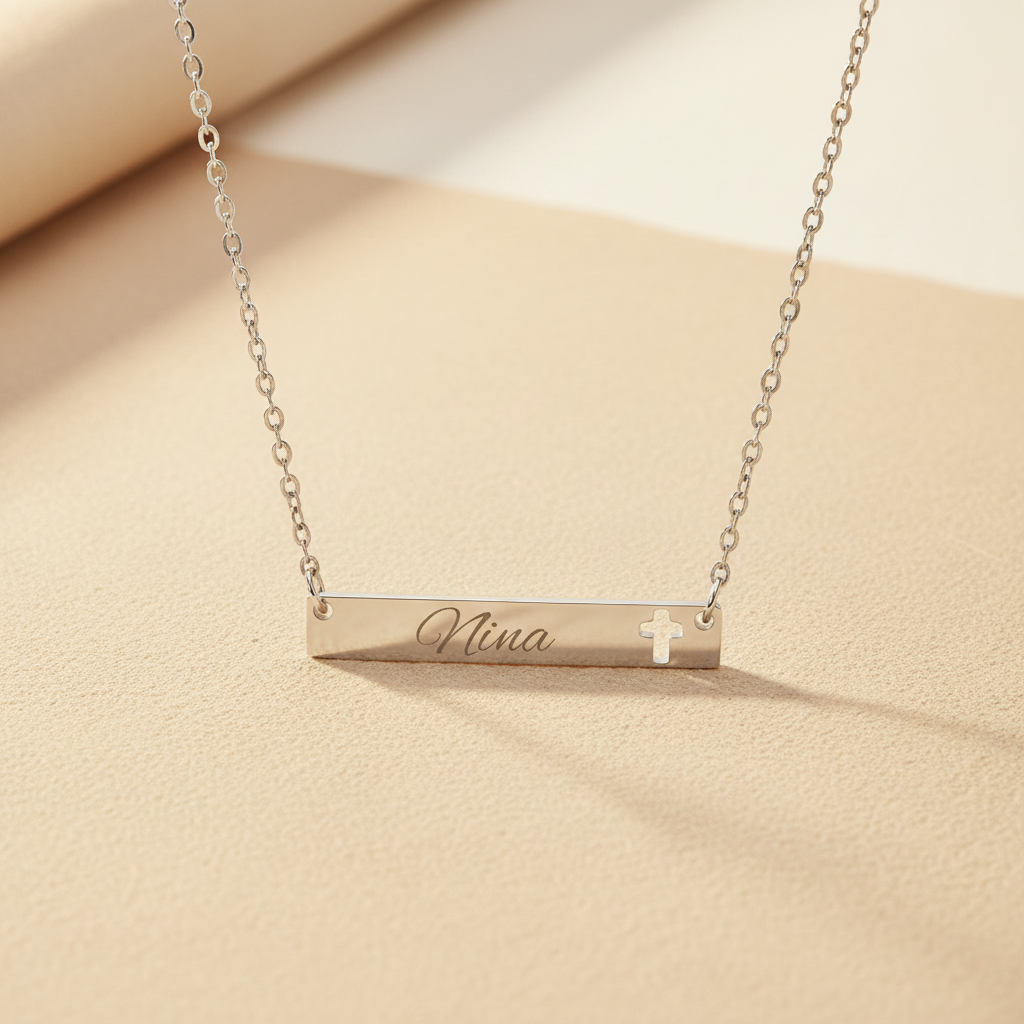 Collier Barre Gravable avec Croix